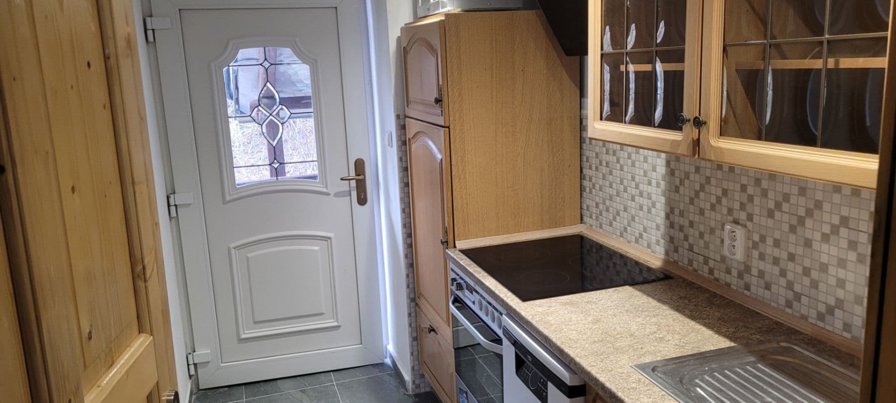 Prenájom bytu 1-izbový 25 m², Malostranské náměstí, Starý Plzenec, Plzeňský kraj Prenájom bytu 1-izbový 25 m², Malostranské náměstí, Starý Plzenec, Plzeňský kraj