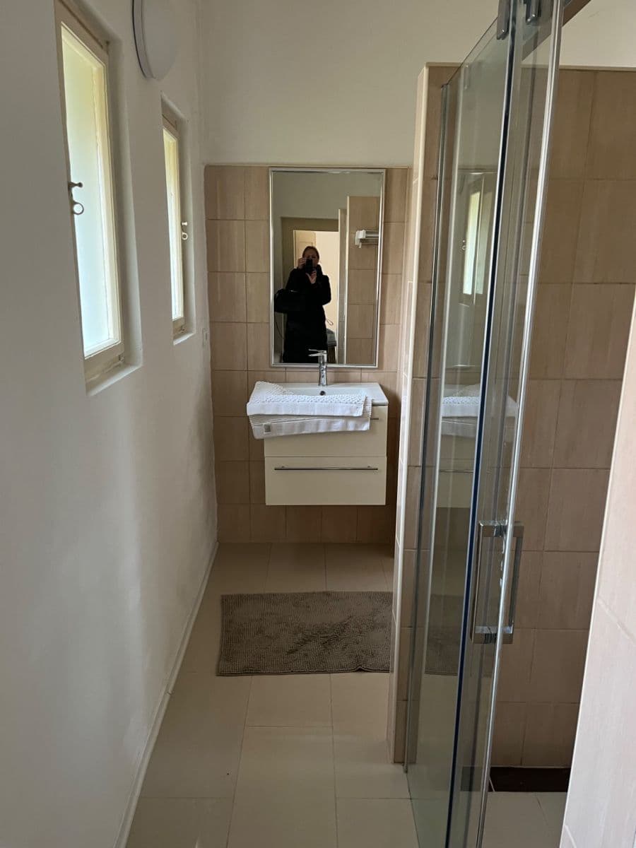 Prenájom bytu 3-izbový 80 m², V Cibulkách, Praha, Praha Prenájom bytu 3-izbový 80 m², V Cibulkách, Praha, Praha