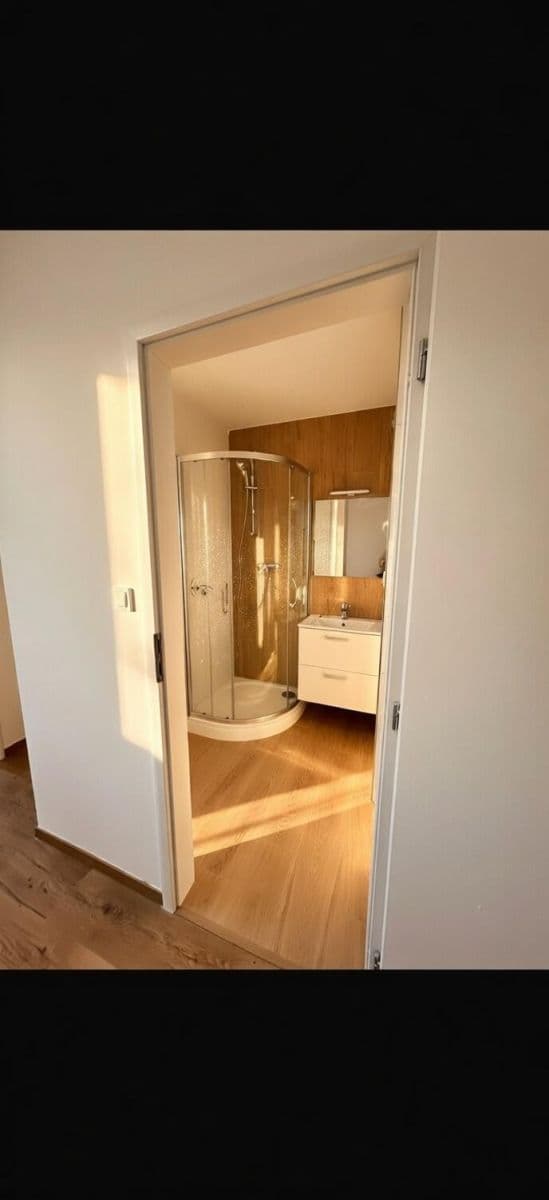 Predaj bytu 2-izbový 40 m², Polská, Kladno, Středočeský kraj Predaj bytu 2-izbový 40 m², Polská, Kladno, Středočeský kraj