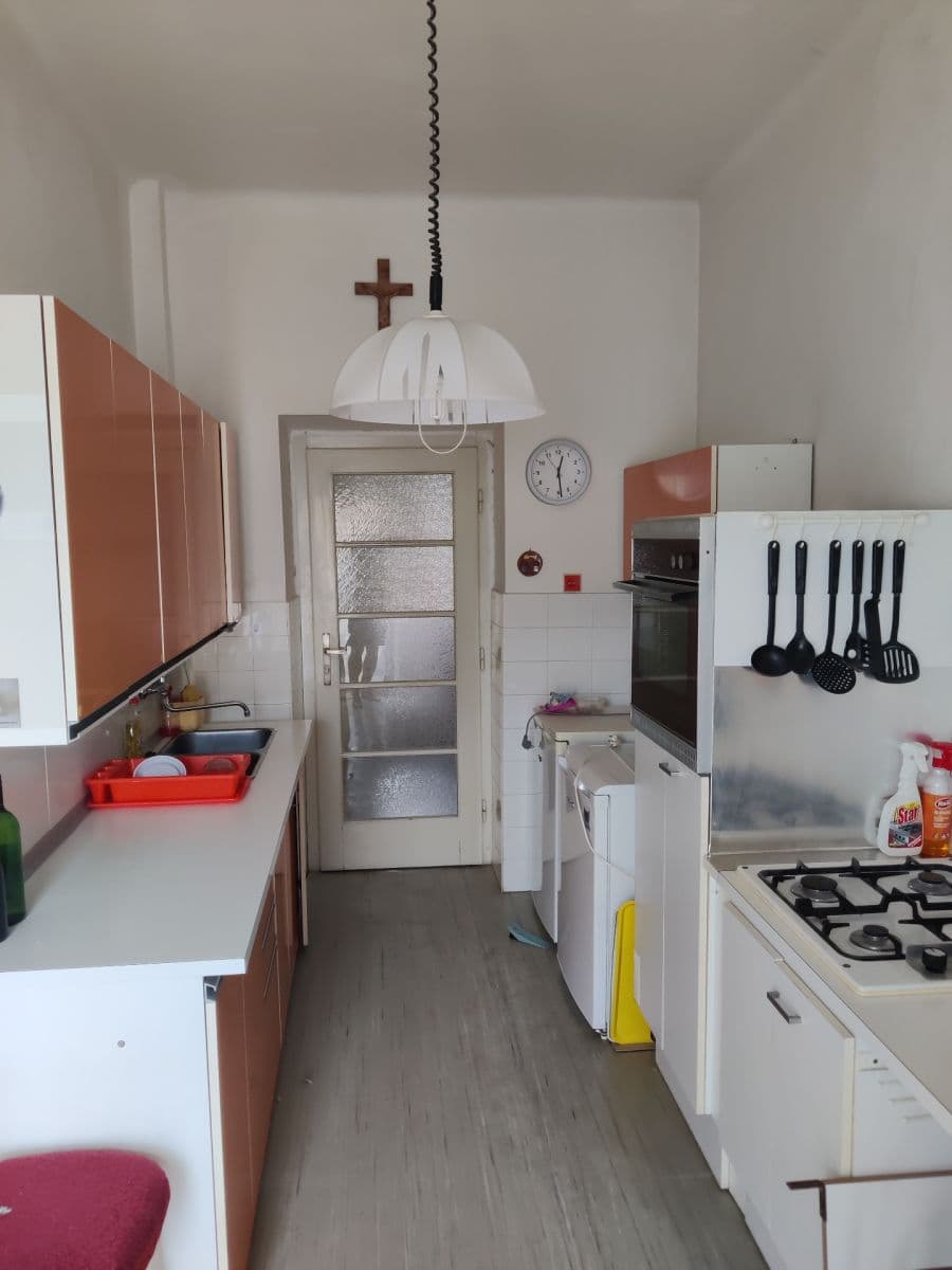 Prenájom bytu 3-izbový 112 m², Stojanova, Brno, Jihomoravský kraj Prenájom bytu 3-izbový 112 m², Stojanova, Brno, Jihomoravský kraj