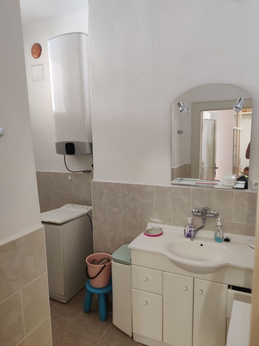 Prenájom bytu 3-izbový 112 m², Stojanova, Brno, Jihomoravský kraj Prenájom bytu 3-izbový 112 m², Stojanova, Brno, Jihomoravský kraj