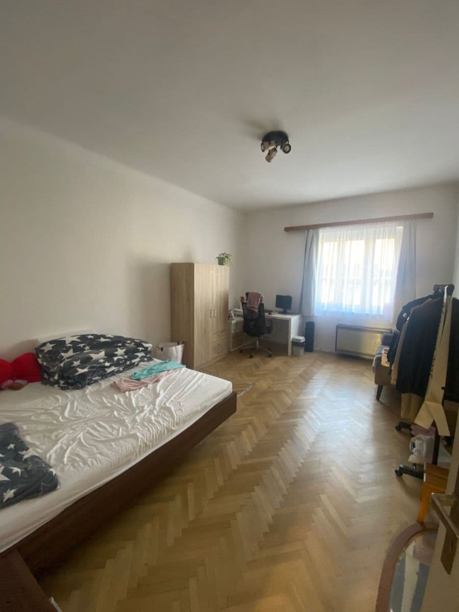 Prenájom bytu 3-izbový 112 m², Stojanova, Brno, Jihomoravský kraj Prenájom bytu 3-izbový 112 m², Stojanova, Brno, Jihomoravský kraj