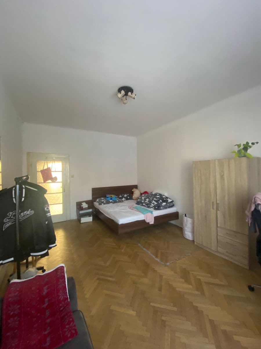 Prenájom bytu 3-izbový 112 m², Stojanova, Brno, Jihomoravský kraj Prenájom bytu 3-izbový 112 m², Stojanova, Brno, Jihomoravský kraj