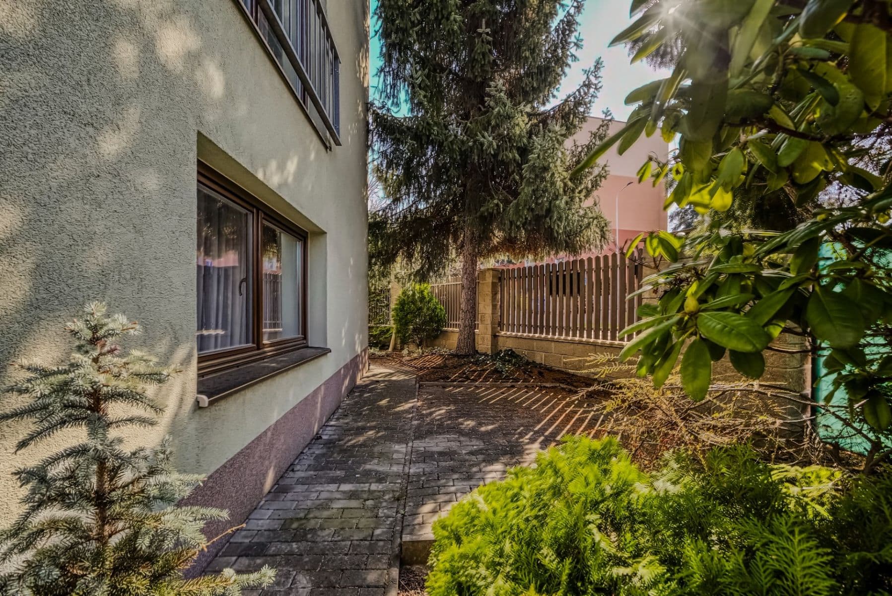 Prenájom bytu 5-izbový 190 m², U Dvojdomů, Praha, Praha Prenájom bytu 5-izbový 190 m², U Dvojdomů, Praha, Praha