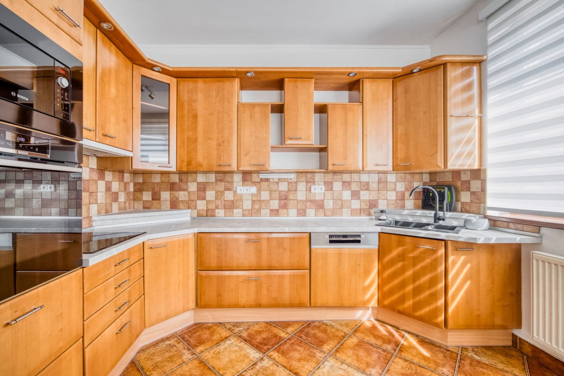 Prenájom bytu 5-izbový 190 m², U Dvojdomů, Praha, Praha Prenájom bytu 5-izbový 190 m², U Dvojdomů, Praha, Praha