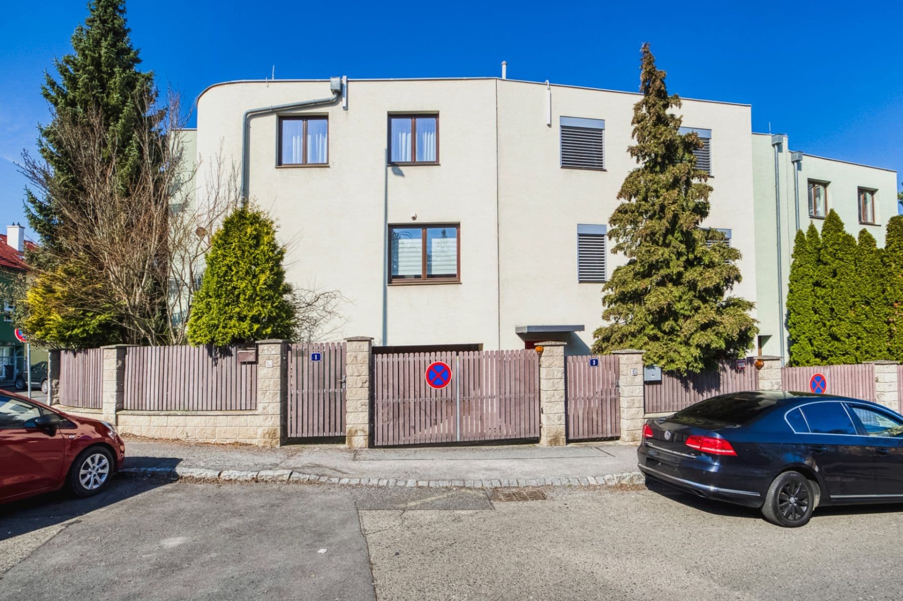 Predaj bytu 5-izbový 190 m², U Dvojdomů, Praha, Praha Predaj bytu 5-izbový 190 m², U Dvojdomů, Praha, Praha
