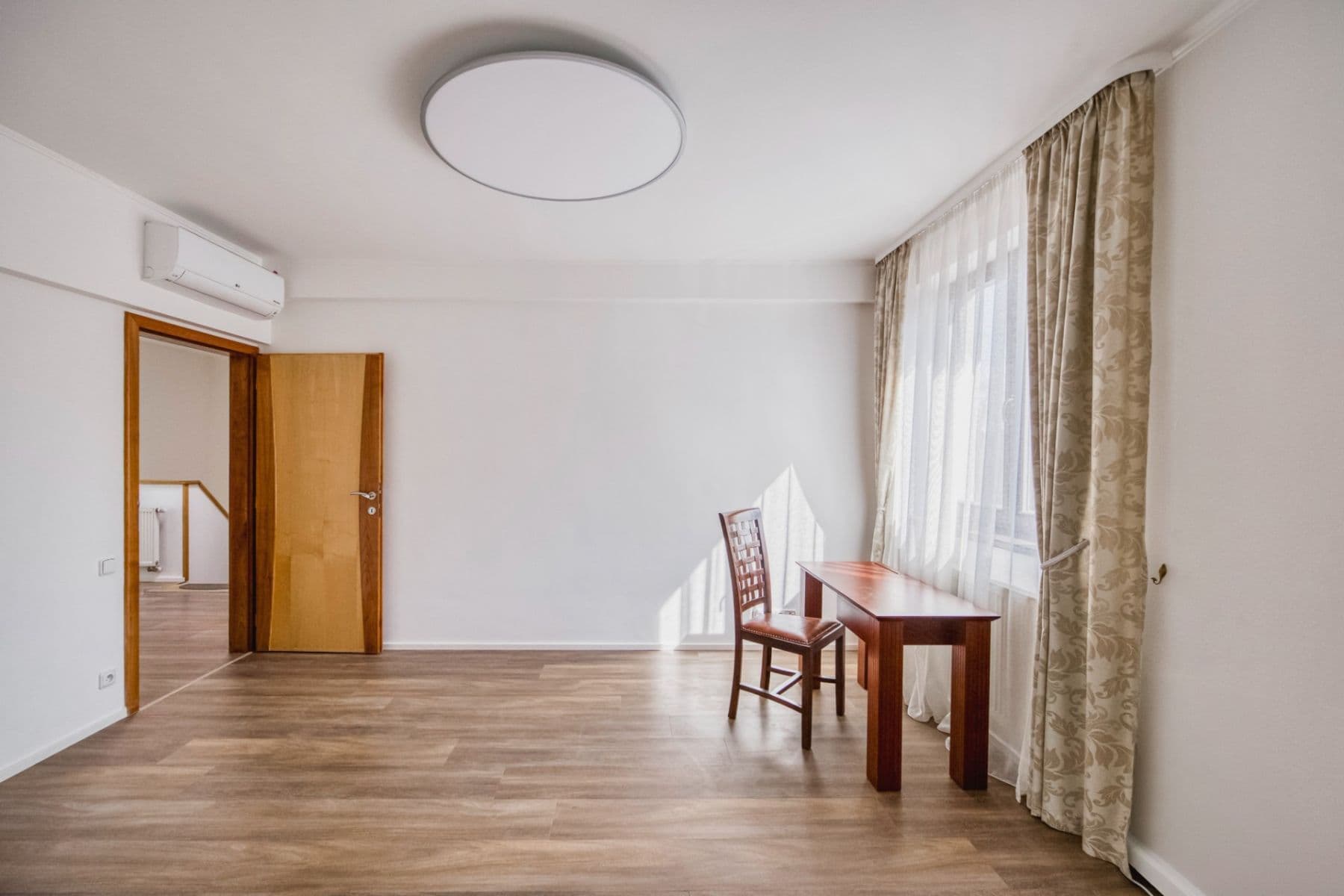 Predaj bytu 5-izbový 190 m², U Dvojdomů, Praha, Praha Predaj bytu 5-izbový 190 m², U Dvojdomů, Praha, Praha