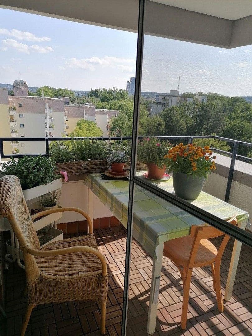 Predaj bytu 3-izbový 95 m², Stuttgart, Bádensko-Wurttembersko Predaj bytu 3-izbový 95 m², Stuttgart, Bádensko-Wurttembersko