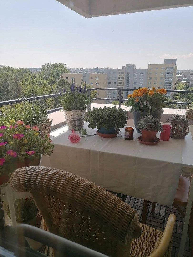 Predaj bytu 3-izbový 95 m², Stuttgart, Bádensko-Wurttembersko Predaj bytu 3-izbový 95 m², Stuttgart, Bádensko-Wurttembersko