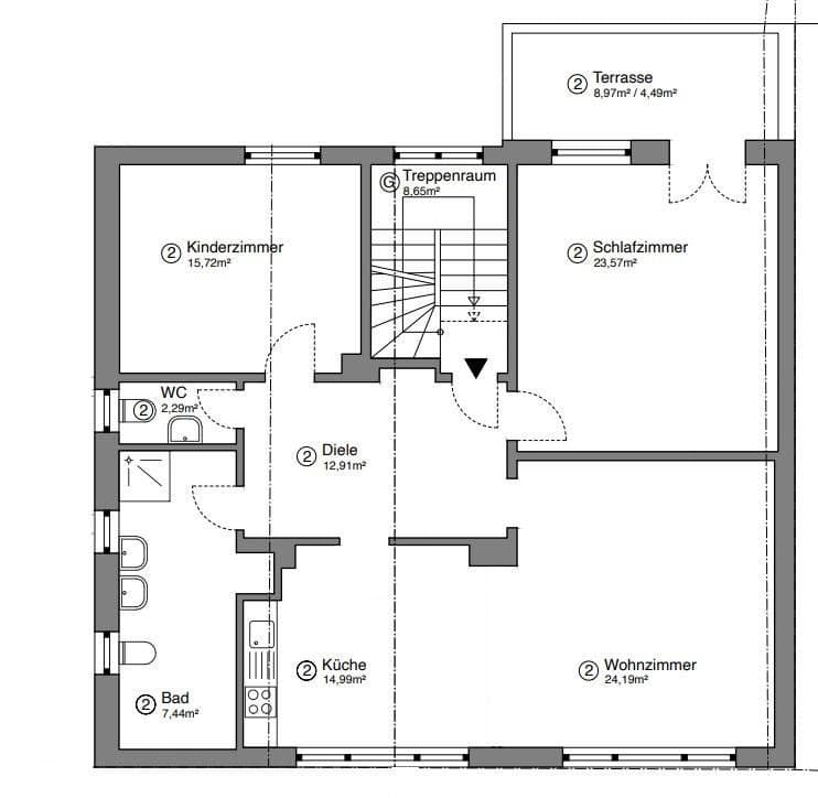 Prenájom bytu 3-izbový 106 m², Mulheim an der Ruhr, Severné Porýnie - Westfálsko Prenájom bytu 3-izbový 106 m², Mulheim an der Ruhr, Severné Porýnie - Westfálsko