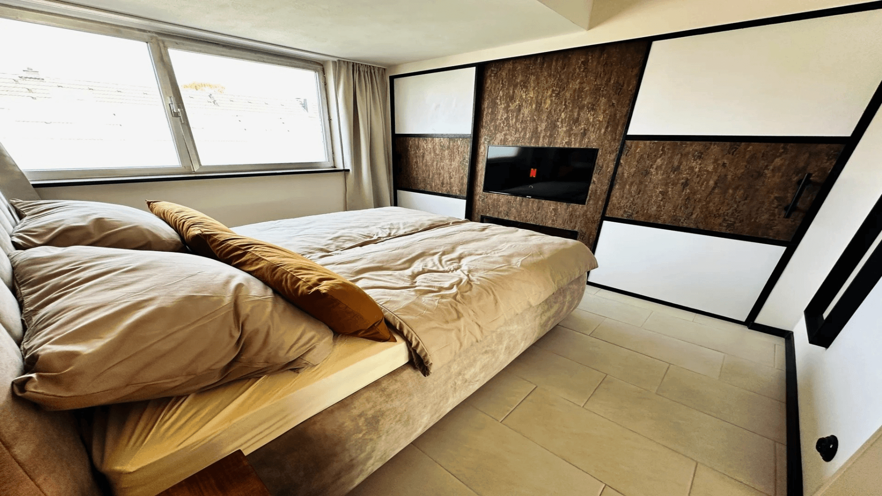 Prenájom bytu 2-izbový 65 m², Köln, Severné Porýnie - Westfálsko Prenájom bytu 2-izbový 65 m², Köln, Severné Porýnie - Westfálsko