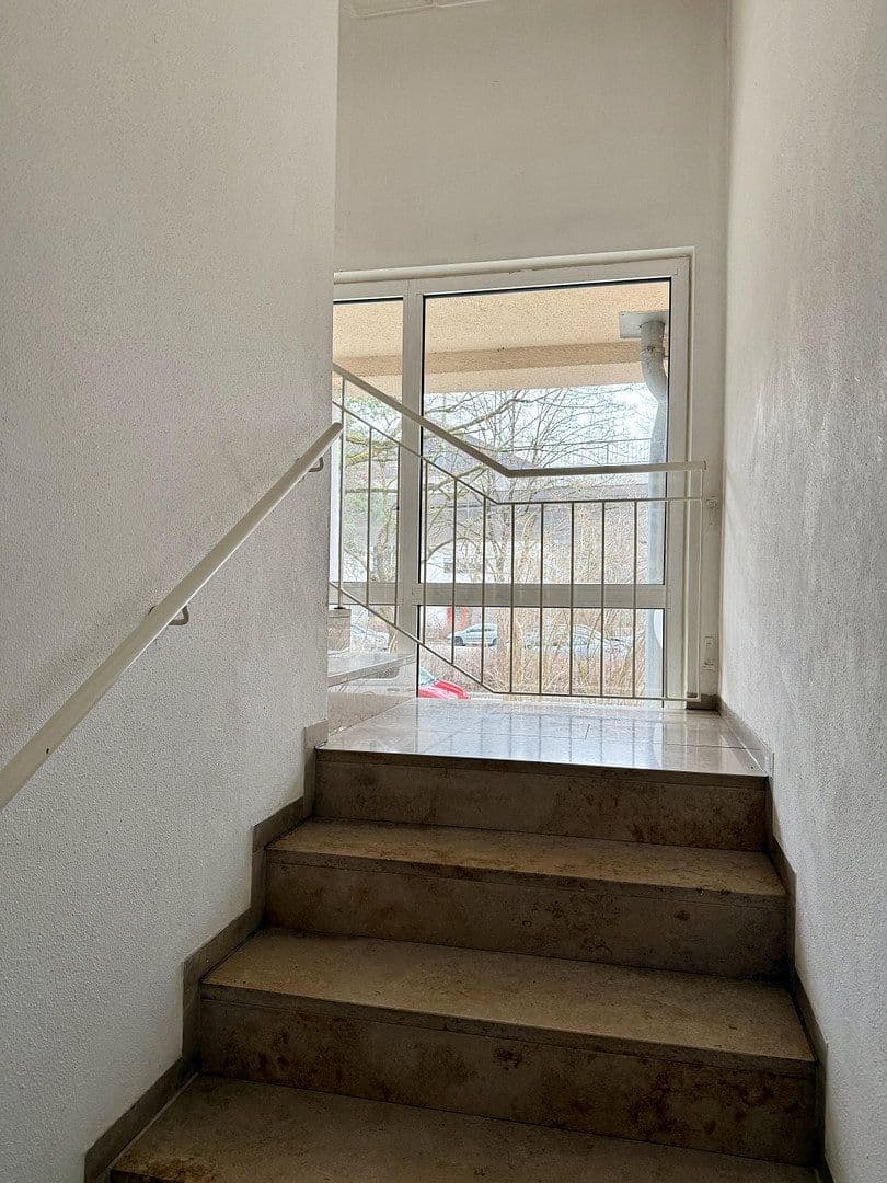 Prenájom bytu 1-izbový 36 m², Pegasusstr. 16, Unterschleißheim, Bavorsko Prenájom bytu 1-izbový 36 m², Pegasusstr. 16, Unterschleißheim, Bavorsko