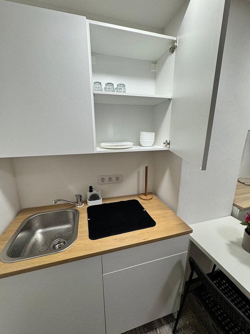 Prenájom bytu 21 m², Blumenstraße 51, Fürth, Bavorsko Prenájom bytu 21 m², Blumenstraße 51, Fürth, Bavorsko