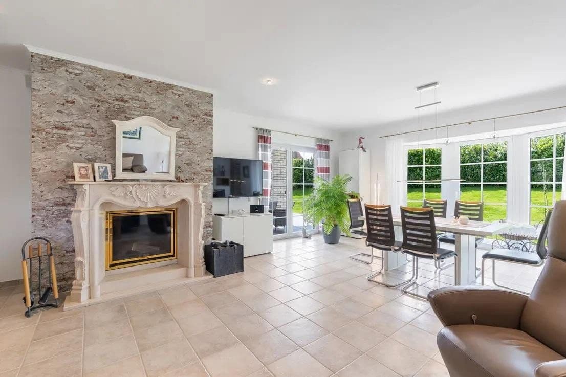 Predaj domu 238 m², pozemek 1.165 m², Neustadt in Holstein, Šlezvicko-Holštajnsko Predaj domu 238 m², pozemek 1.165 m², Neustadt in Holstein, Šlezvicko-Holštajnsko