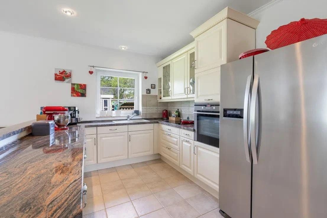 Predaj domu 238 m², pozemek 1.165 m², Neustadt in Holstein, Šlezvicko-Holštajnsko Predaj domu 238 m², pozemek 1.165 m², Neustadt in Holstein, Šlezvicko-Holštajnsko