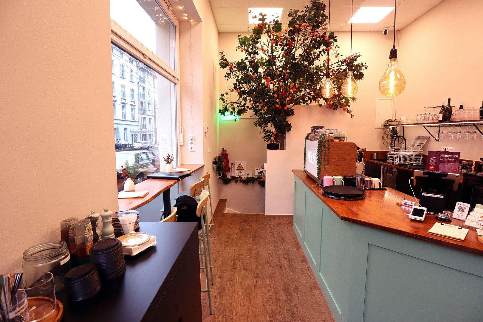 Predaj nebytového priestoru 140 m², Frankfurt, Hesensko Predaj nebytového priestoru 140 m², Frankfurt, Hesensko