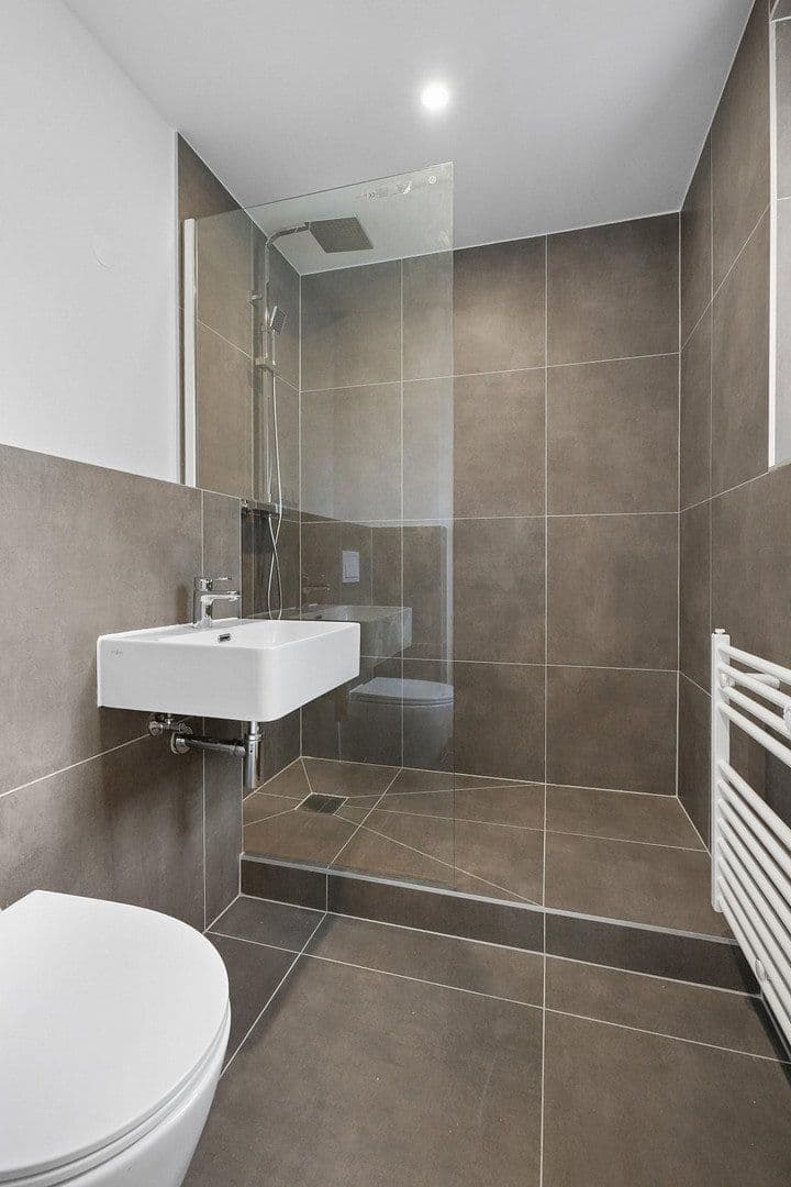 Prenájom bytu 2-izbový 59 m², Baldeniusstraße 35, Hannover, Dolné Sasko Prenájom bytu 2-izbový 59 m², Baldeniusstraße 35, Hannover, Dolné Sasko