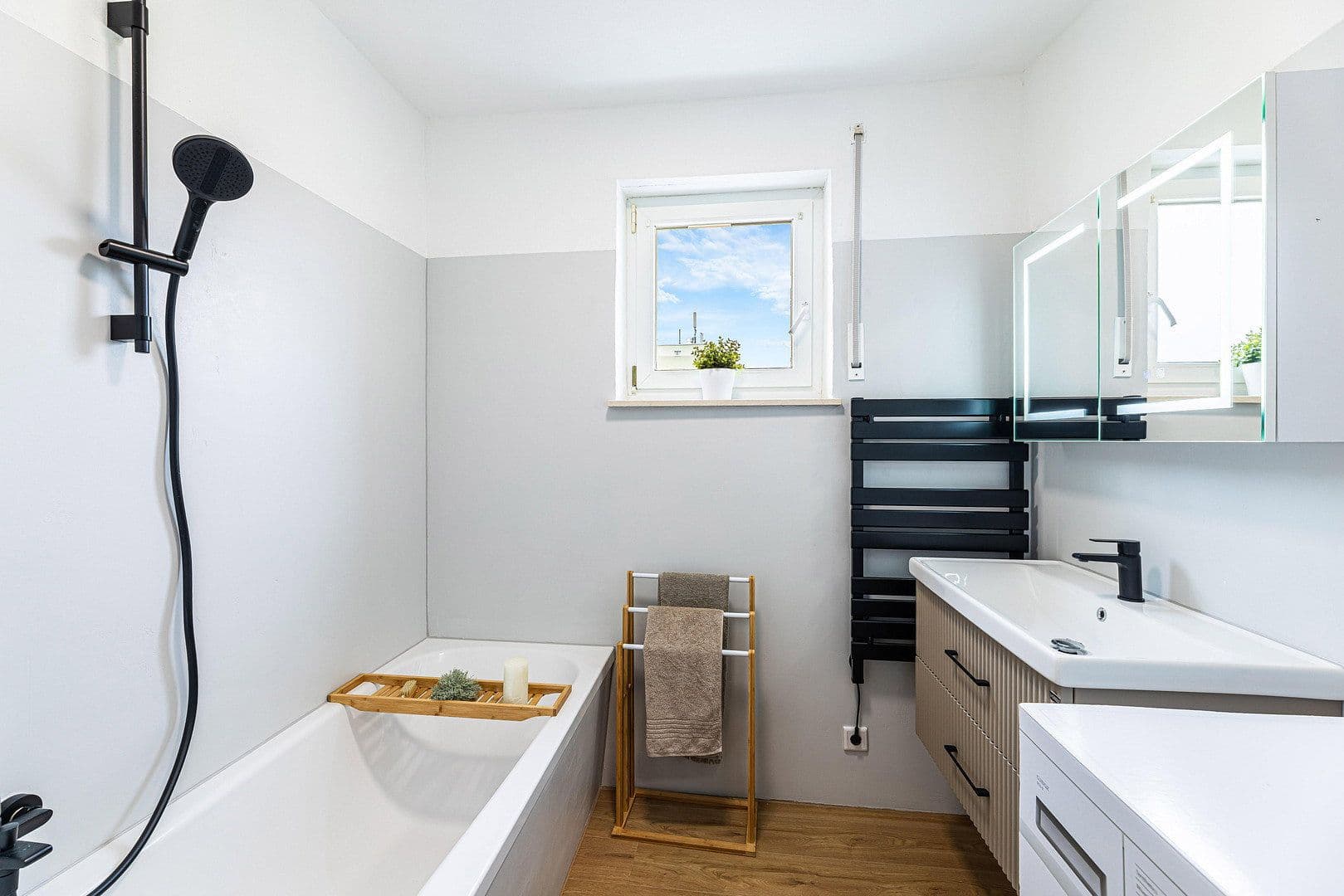 Predaj bytu 3-izbový 79 m², Seebachmarter 6, Hallstadt, Bavorsko Predaj bytu 3-izbový 79 m², Seebachmarter 6, Hallstadt, Bavorsko