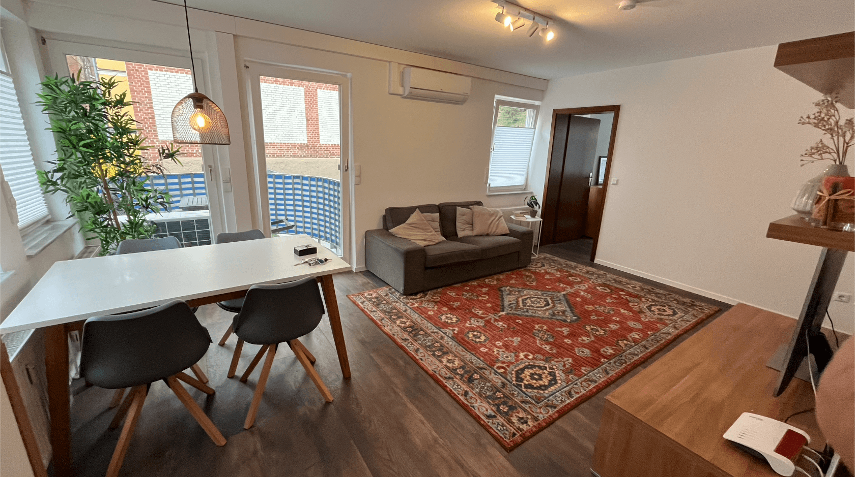 Prenájom bytu 3-izbový 54 m², Im Lerchenrain 6, Stuttgart, Bádensko-Wurttembersko Prenájom bytu 3-izbový 54 m², Im Lerchenrain 6, Stuttgart, Bádensko-Wurttembersko