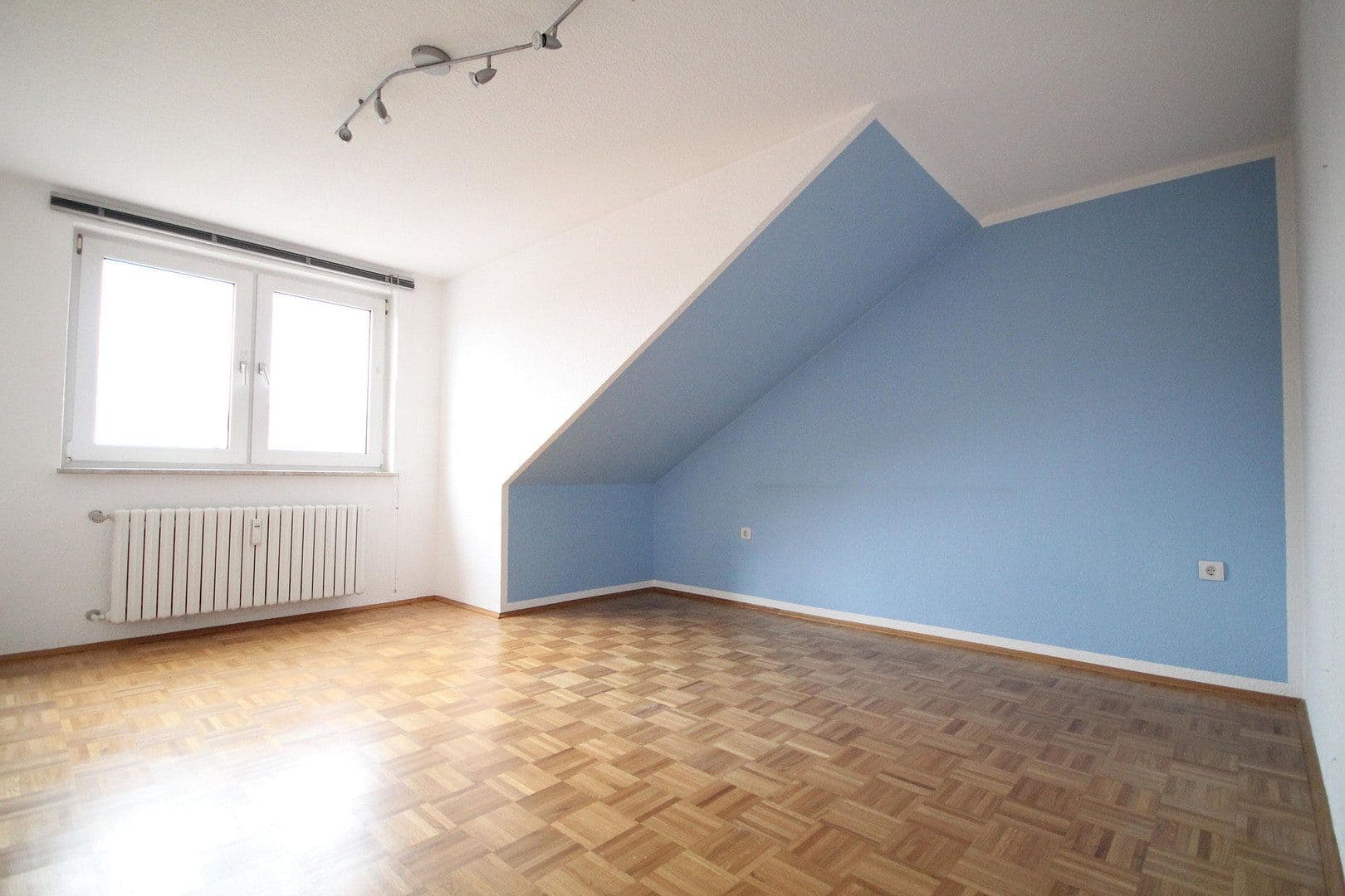 Prenájom bytu 3-izbový 71 m², Richterskamp 3, Hattingen, Severné Porýnie - Westfálsko Prenájom bytu 3-izbový 71 m², Richterskamp 3, Hattingen, Severné Porýnie - Westfálsko