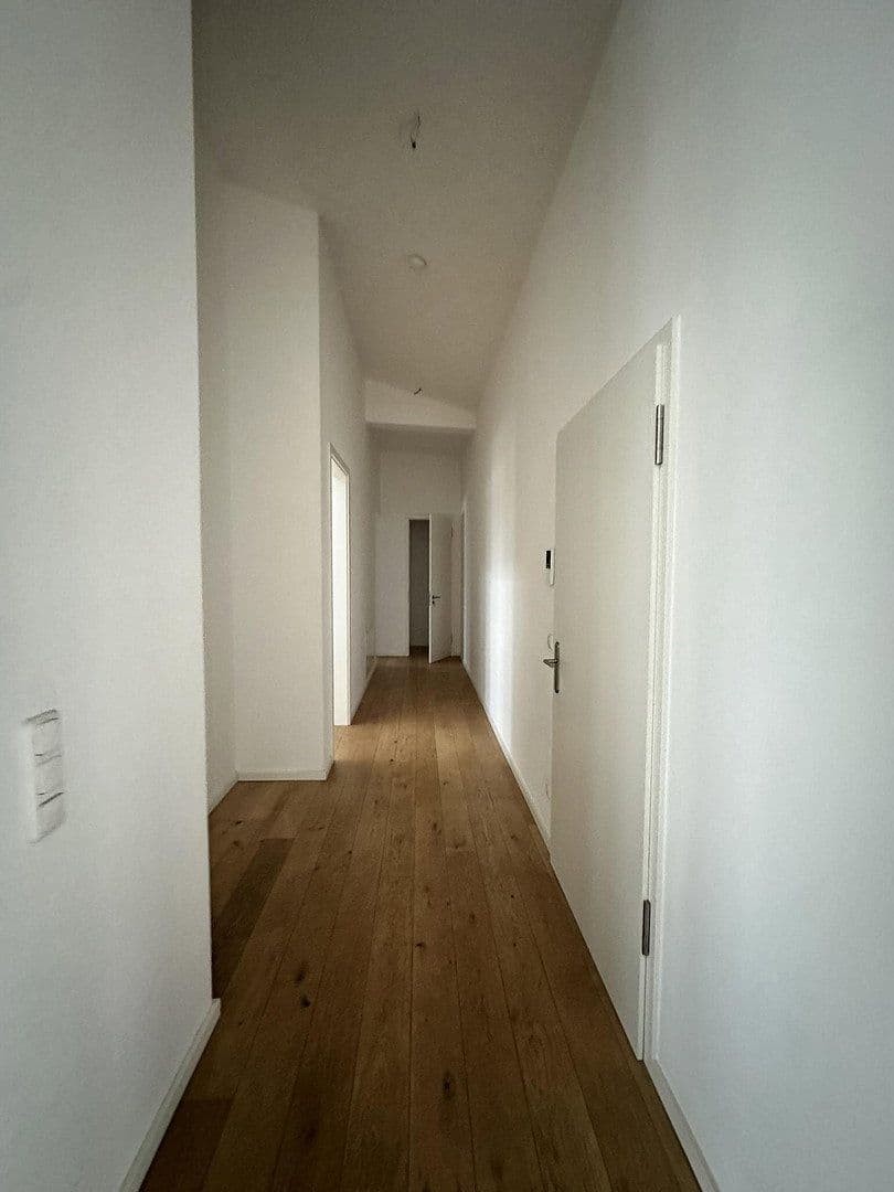Predaj domu 156 m², pozemek 947 m², Lindenstraße 7c, Teltow, Brandenbursko Predaj domu 156 m², pozemek 947 m², Lindenstraße 7c, Teltow, Brandenbursko