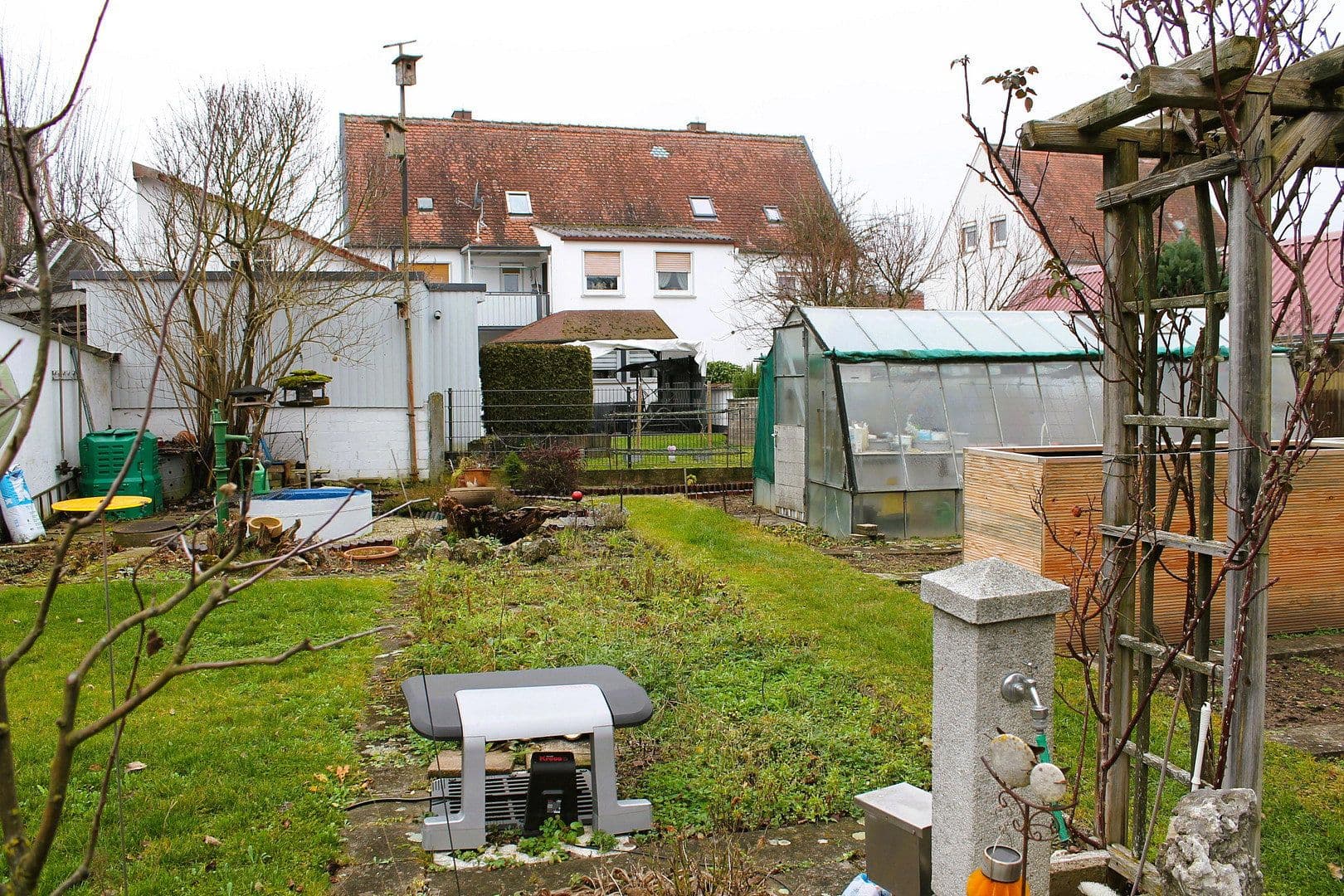 Predaj domu 223 m², pozemek 757 m², Wilburgstetten, Bavorsko Predaj domu 223 m², pozemek 757 m², Wilburgstetten, Bavorsko