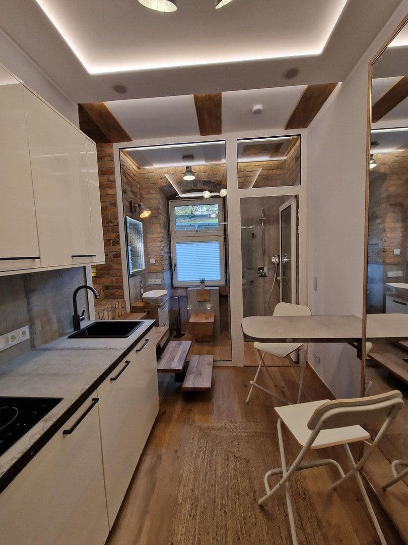 Predaj kancelárie 14 m², Lausitzer Str. 35, Berlin, Berlín Predaj kancelárie 14 m², Lausitzer Str. 35, Berlin, Berlín