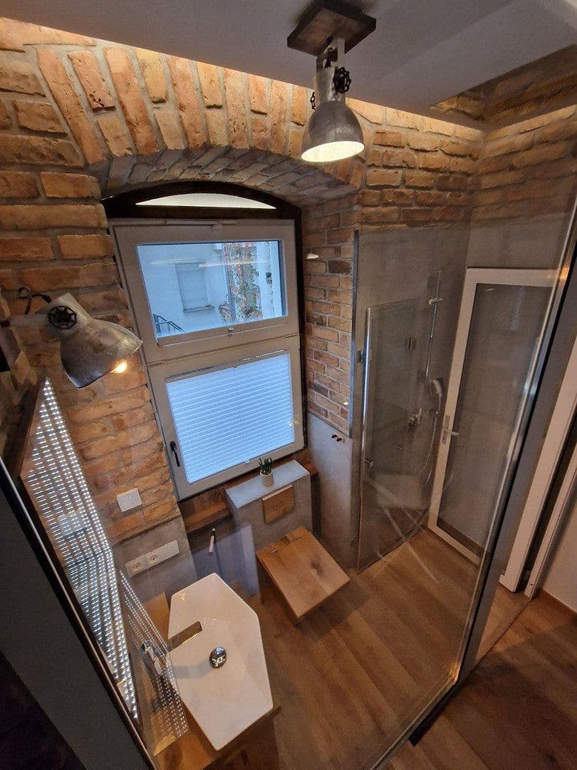 Predaj kancelárie 14 m², Lausitzer Str. 35, Berlin, Berlín Predaj kancelárie 14 m², Lausitzer Str. 35, Berlin, Berlín