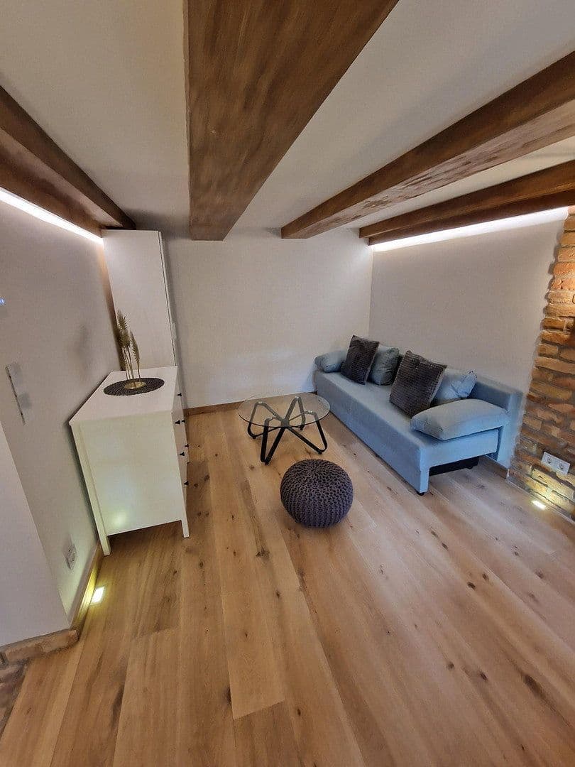 Predaj kancelárie 14 m², Lausitzer Str. 35, Berlin, Berlín Predaj kancelárie 14 m², Lausitzer Str. 35, Berlin, Berlín