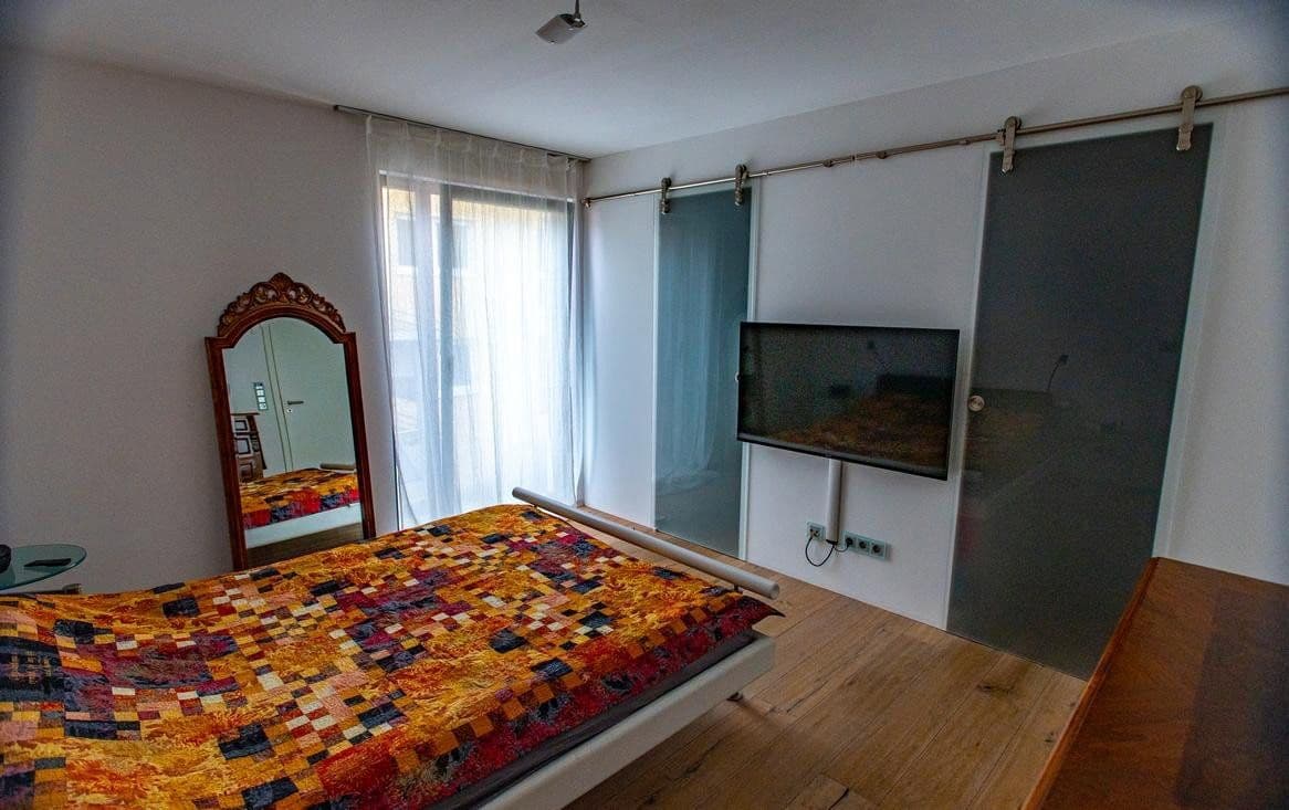 Predaj domu 176 m², pozemek 370 m², Bühl, Bádensko-Wurttembersko Predaj domu 176 m², pozemek 370 m², Bühl, Bádensko-Wurttembersko