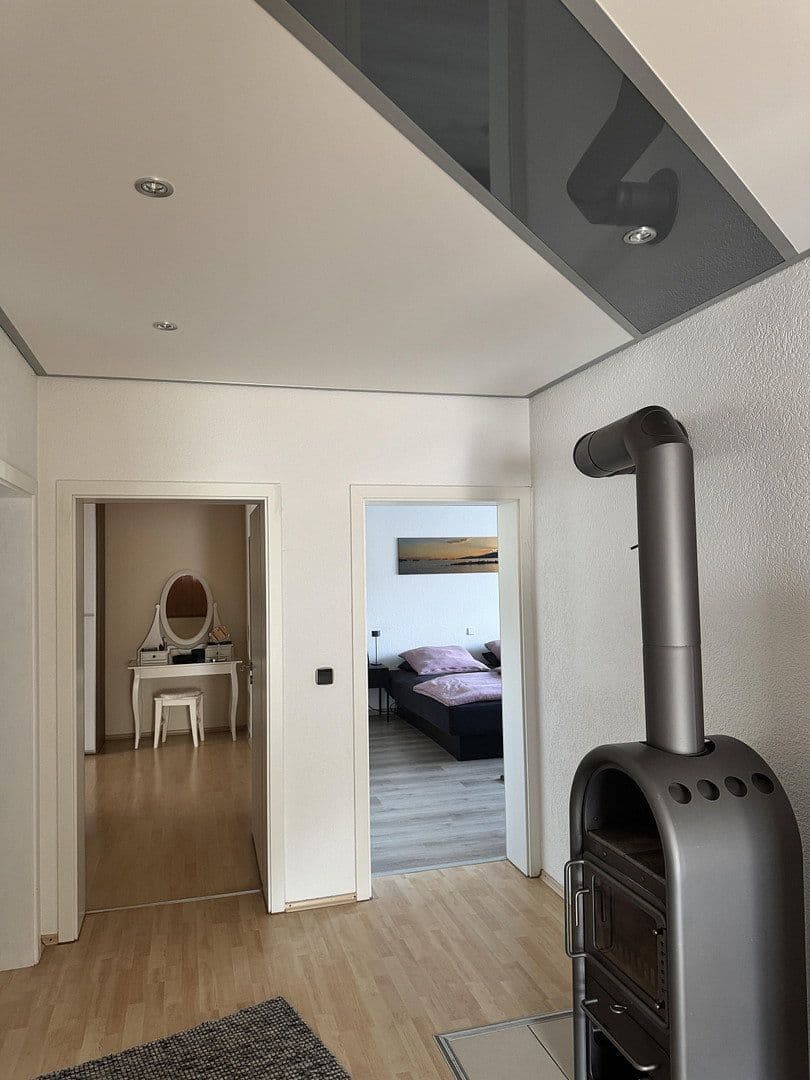 Predaj domu 458 m², pozemek 678 m², Ritter-Stephan-von-Mörlheim-Straße 2, Eußerthal, Porýnie-Falcko Predaj domu 458 m², pozemek 678 m², Ritter-Stephan-von-Mörlheim-Straße 2, Eußerthal, Porýnie-Falcko