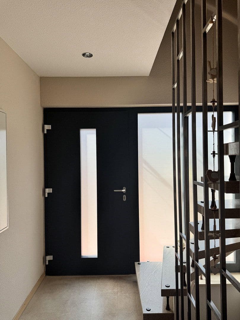 Predaj domu 458 m², pozemek 678 m², Ritter-Stephan-von-Mörlheim-Straße 2, Eußerthal, Porýnie-Falcko Predaj domu 458 m², pozemek 678 m², Ritter-Stephan-von-Mörlheim-Straße 2, Eußerthal, Porýnie-Falcko