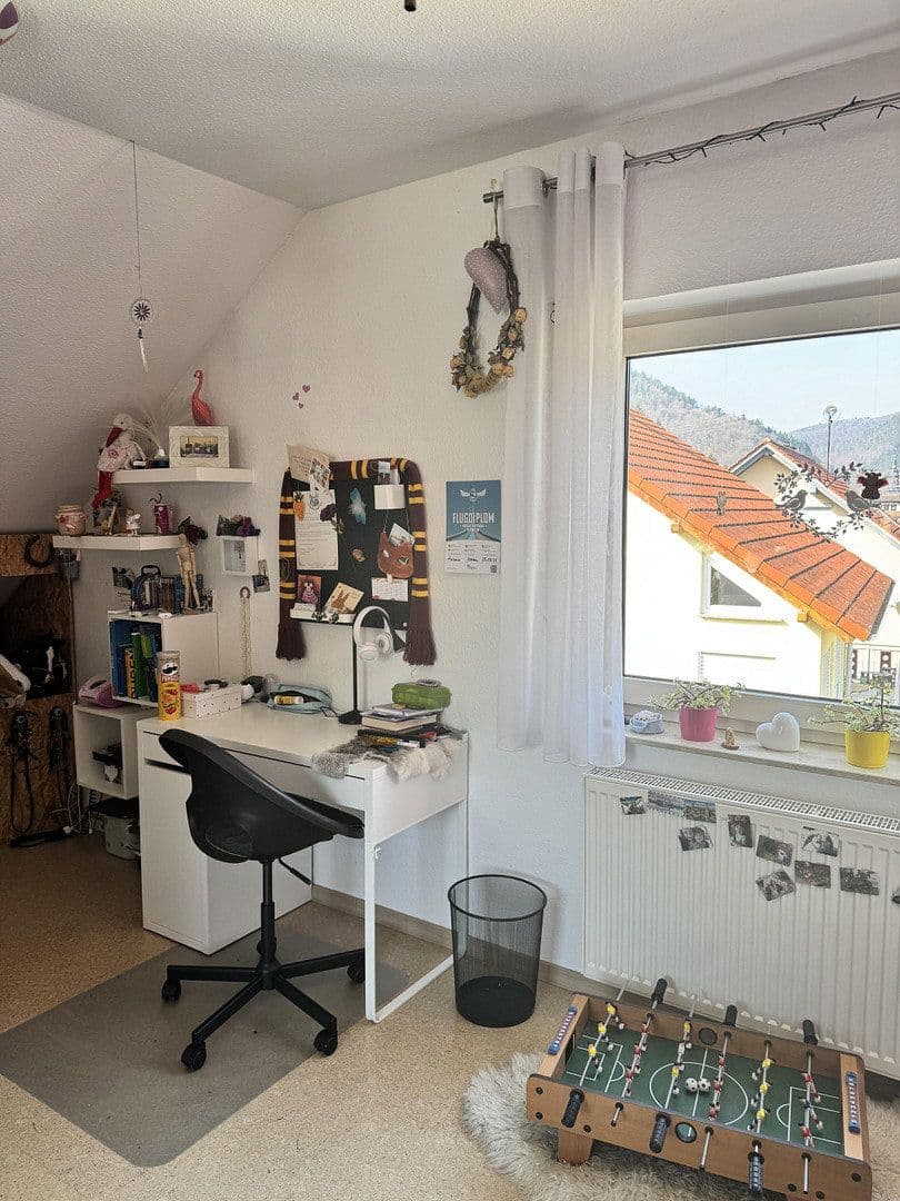 Predaj domu 458 m², pozemek 678 m², Ritter-Stephan-von-Mörlheim-Straße 2, Eußerthal, Porýnie-Falcko Predaj domu 458 m², pozemek 678 m², Ritter-Stephan-von-Mörlheim-Straße 2, Eußerthal, Porýnie-Falcko