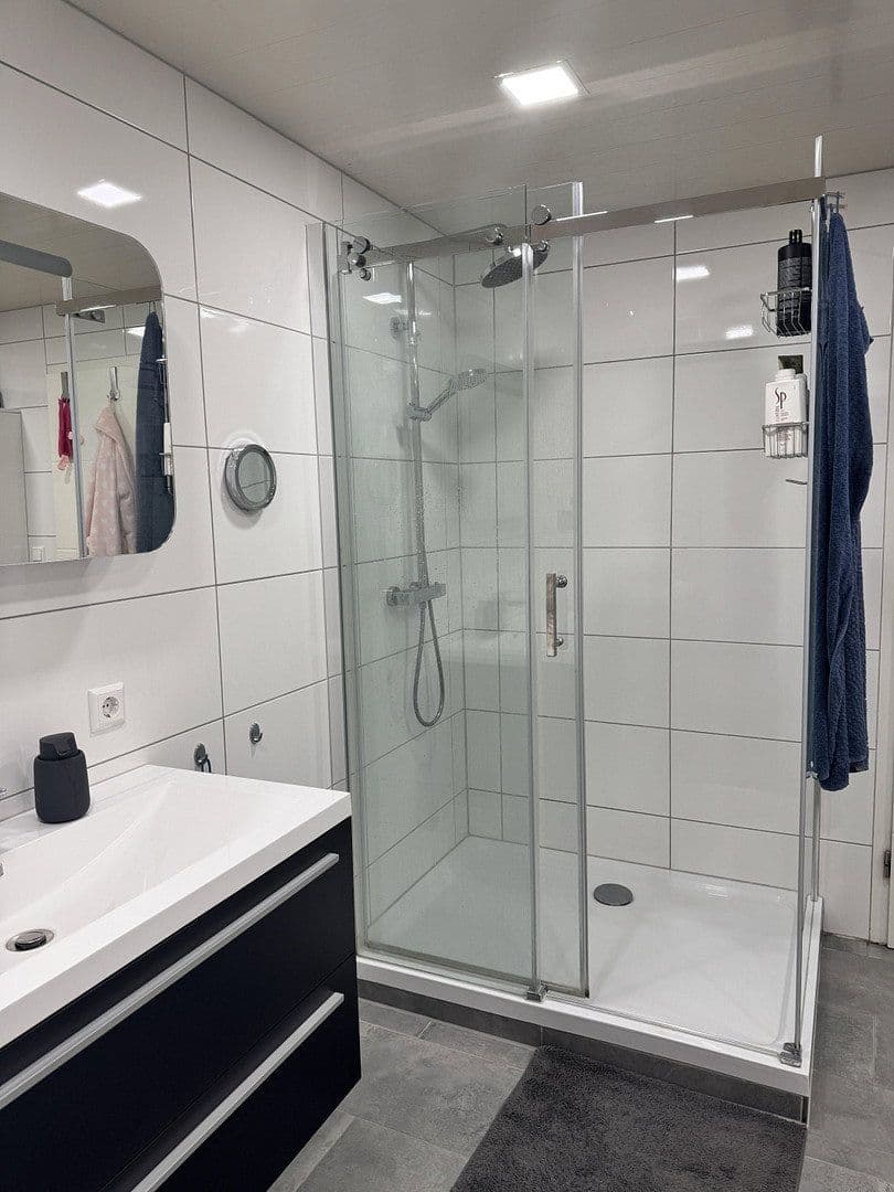 Predaj domu 458 m², pozemek 678 m², Ritter-Stephan-von-Mörlheim-Straße 2, Eußerthal, Porýnie-Falcko Predaj domu 458 m², pozemek 678 m², Ritter-Stephan-von-Mörlheim-Straße 2, Eußerthal, Porýnie-Falcko