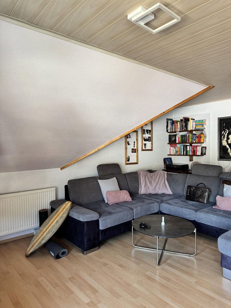 Predaj domu 458 m², pozemek 678 m², Ritter-Stephan-von-Mörlheim-Straße 2, Eußerthal, Porýnie-Falcko Predaj domu 458 m², pozemek 678 m², Ritter-Stephan-von-Mörlheim-Straße 2, Eußerthal, Porýnie-Falcko