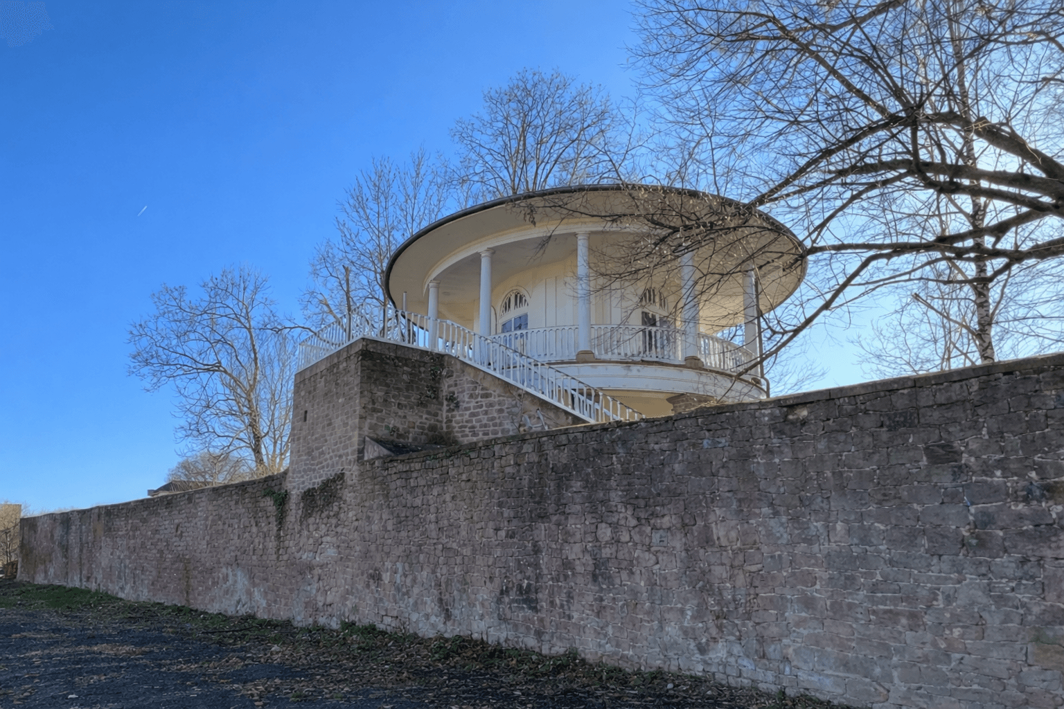 Predaj pozemku 897 m², Linsengericht, Hesensko Predaj pozemku 897 m², Linsengericht, Hesensko