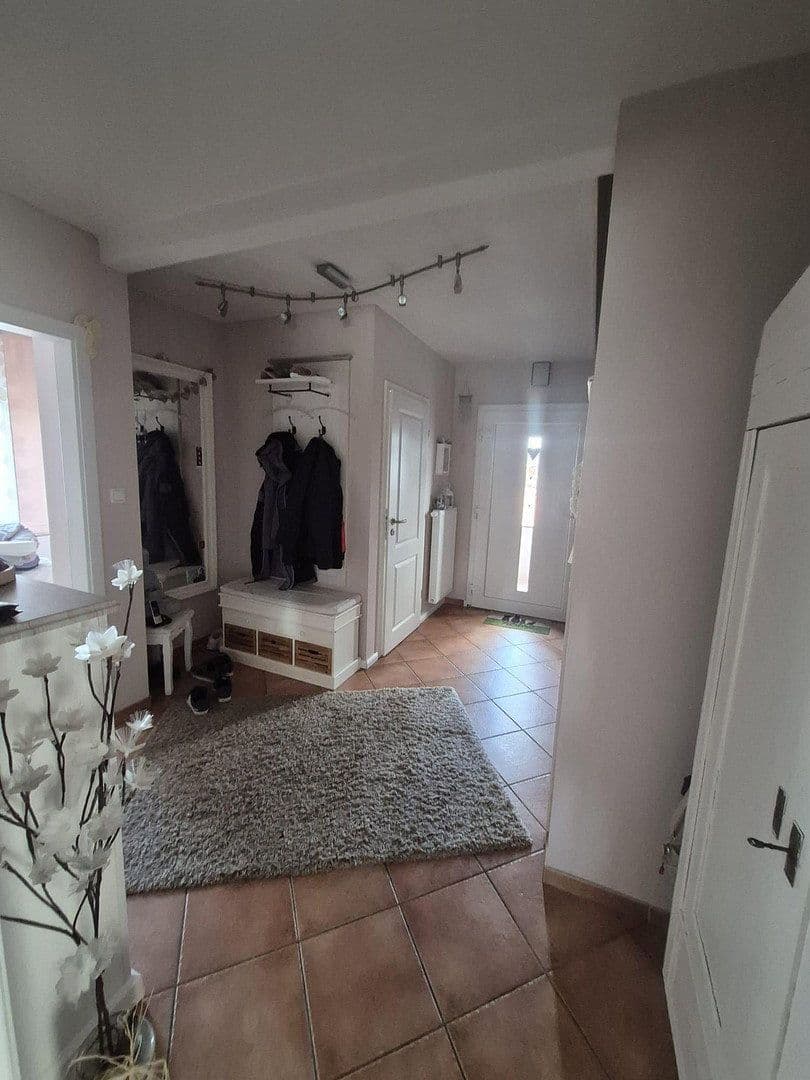 Predaj domu 105 m², pozemek 680 m², Drochtersen, Dolné Sasko Predaj domu 105 m², pozemek 680 m², Drochtersen, Dolné Sasko