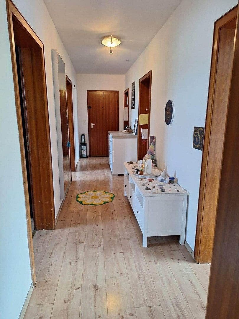 Prenájom bytu 4-izbový 98 m², Sprockhövel, Severné Porýnie - Westfálsko Prenájom bytu 4-izbový 98 m², Sprockhövel, Severné Porýnie - Westfálsko