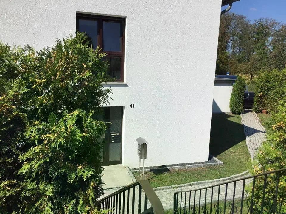 Prenájom bytu 4-izbový 98 m², Sprockhövel, Severné Porýnie - Westfálsko Prenájom bytu 4-izbový 98 m², Sprockhövel, Severné Porýnie - Westfálsko