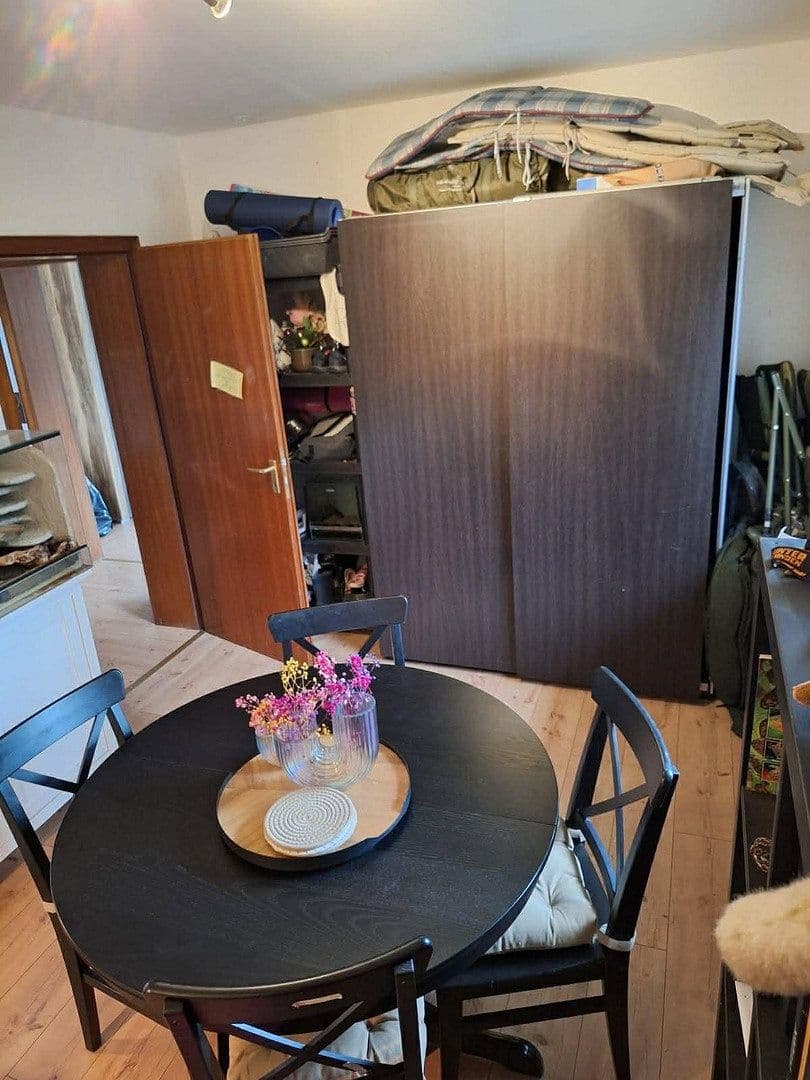 Prenájom bytu 4-izbový 98 m², Sprockhövel, Severné Porýnie - Westfálsko Prenájom bytu 4-izbový 98 m², Sprockhövel, Severné Porýnie - Westfálsko