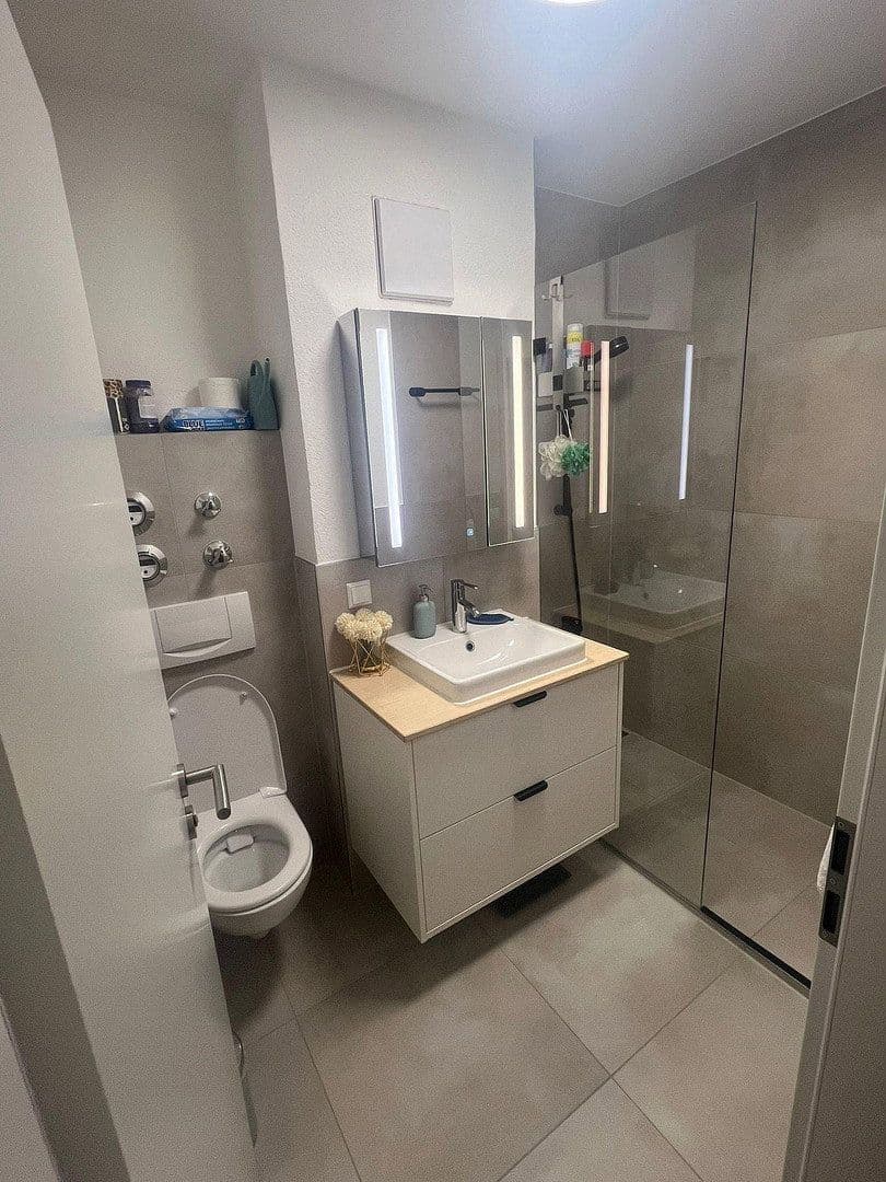 Prenájom bytu 2-izbový 52 m², Edith-Stein-Str. 16, Laupheim, Bádensko-Wurttembersko Prenájom bytu 2-izbový 52 m², Edith-Stein-Str. 16, Laupheim, Bádensko-Wurttembersko