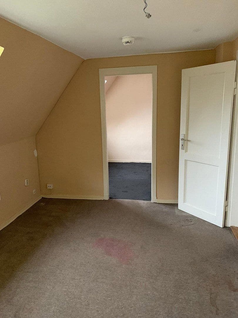 Predaj domu 512 m², pozemek 1.800 m², Königsberger Str. 3d-3h, Kellinghusen, Šlezvicko-Holštajnsko Predaj domu 512 m², pozemek 1.800 m², Königsberger Str. 3d-3h, Kellinghusen, Šlezvicko-Holštajnsko