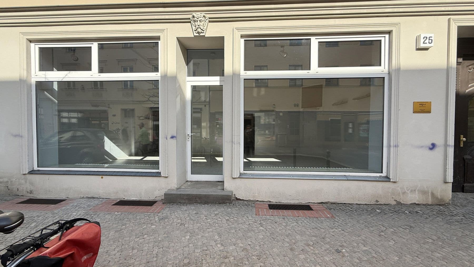 Prenájom nebytového priestoru 74 m², Garnstraße, Potsdam, Brandenbursko Prenájom nebytového priestoru 74 m², Garnstraße, Potsdam, Brandenbursko