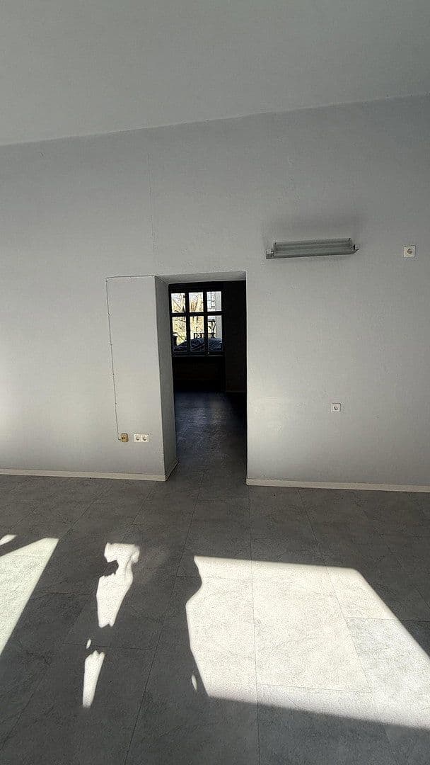 Prenájom nebytového priestoru 74 m², Garnstraße, Potsdam, Brandenbursko Prenájom nebytového priestoru 74 m², Garnstraße, Potsdam, Brandenbursko