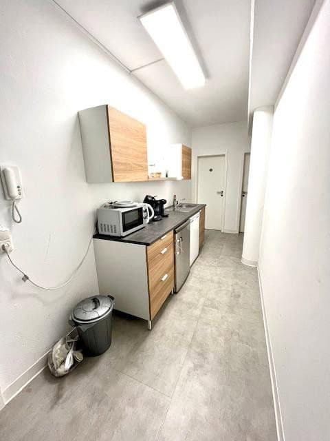 Prenájom kancelárie 261 m², Waldeckerstraße 4, Mörfelden-Walldorf, Hesensko Prenájom kancelárie 261 m², Waldeckerstraße 4, Mörfelden-Walldorf, Hesensko