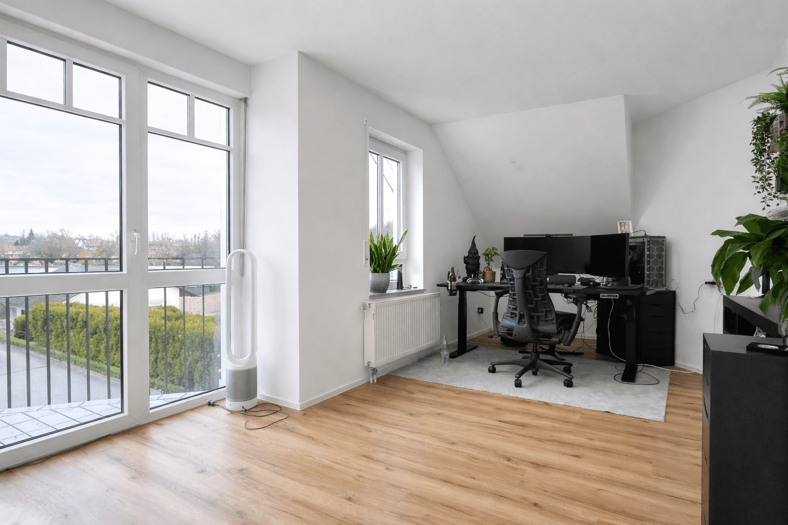 Predaj domu 115 m², pozemek 320 m², Mergenthalerstr. 4/1, Heilbronn, Bádensko-Wurttembersko Predaj domu 115 m², pozemek 320 m², Mergenthalerstr. 4/1, Heilbronn, Bádensko-Wurttembersko