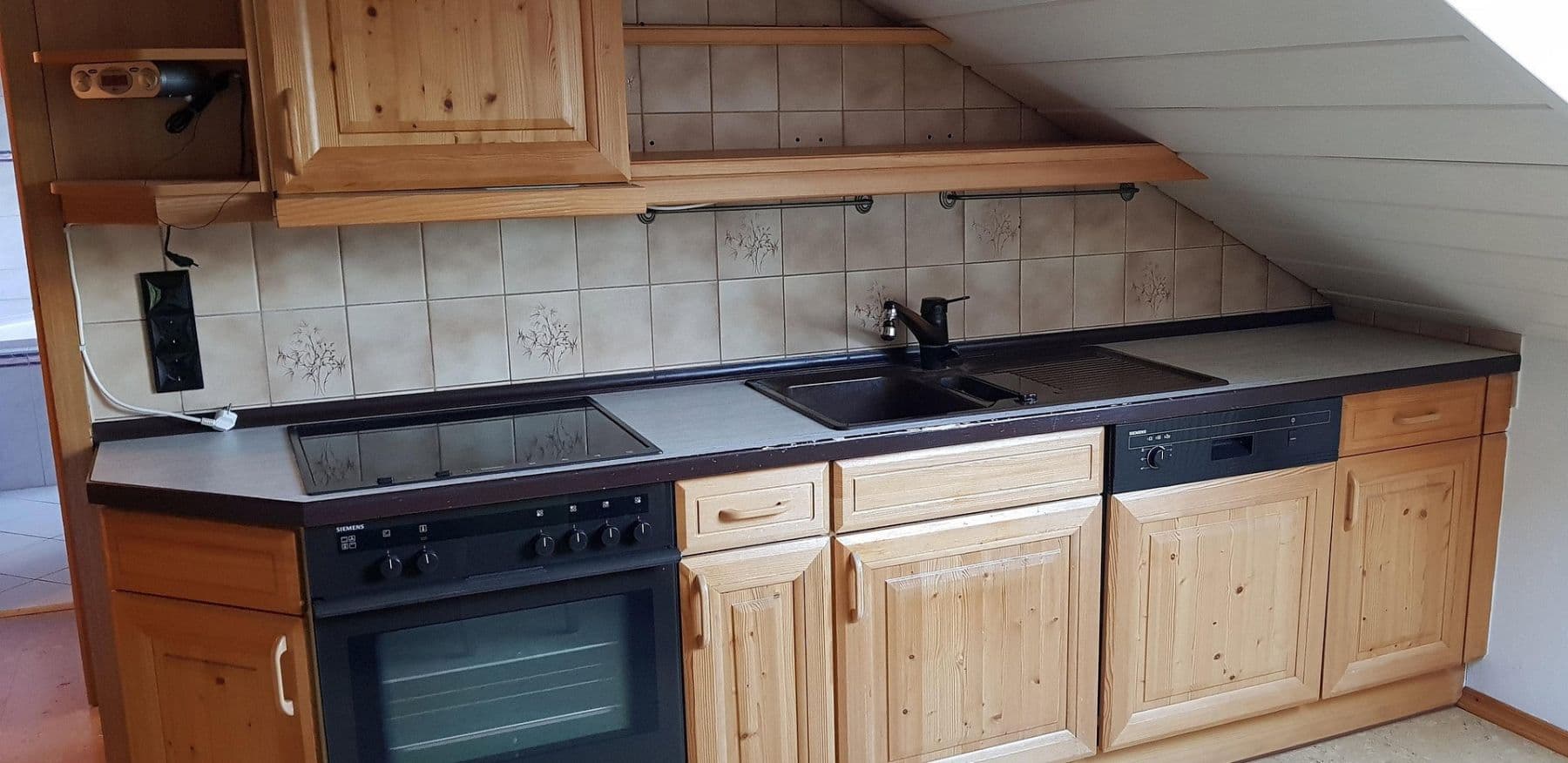 Prenájom bytu 3-izbový 110 m², Biebergemünd, Hesensko Prenájom bytu 3-izbový 110 m², Biebergemünd, Hesensko