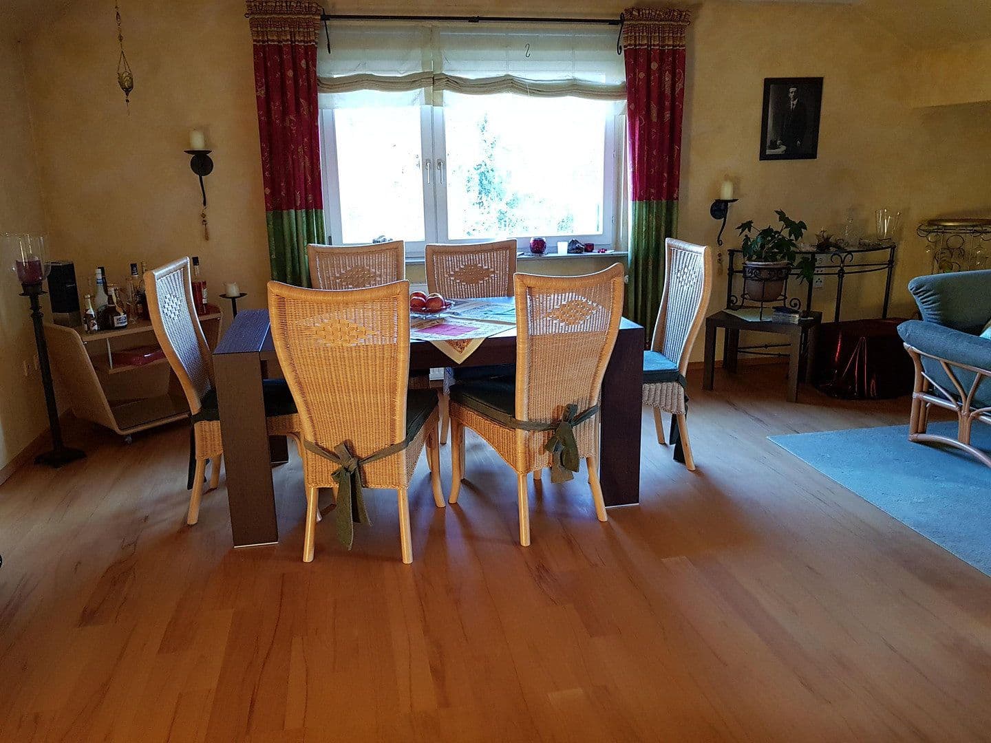 Prenájom bytu 3-izbový 110 m², Biebergemünd, Hesensko Prenájom bytu 3-izbový 110 m², Biebergemünd, Hesensko