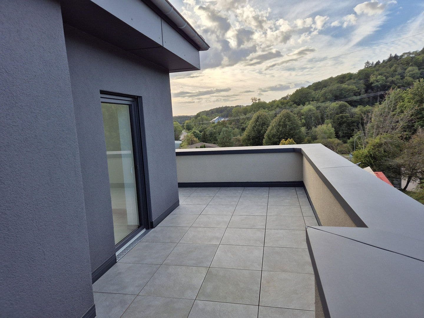 Prenájom bytu 2-izbový 89 m², Schloßstr. 2G, Wadern, Sársko Prenájom bytu 2-izbový 89 m², Schloßstr. 2G, Wadern, Sársko