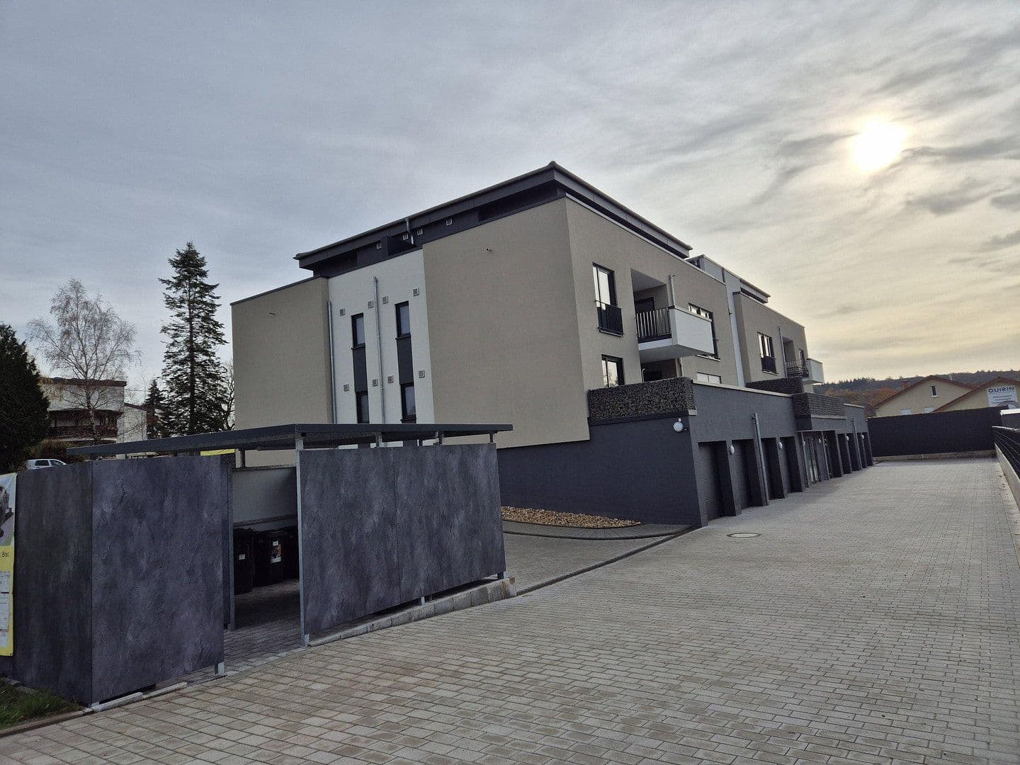 Prenájom bytu 2-izbový 89 m², Schloßstr. 2G, Wadern, Sársko Prenájom bytu 2-izbový 89 m², Schloßstr. 2G, Wadern, Sársko